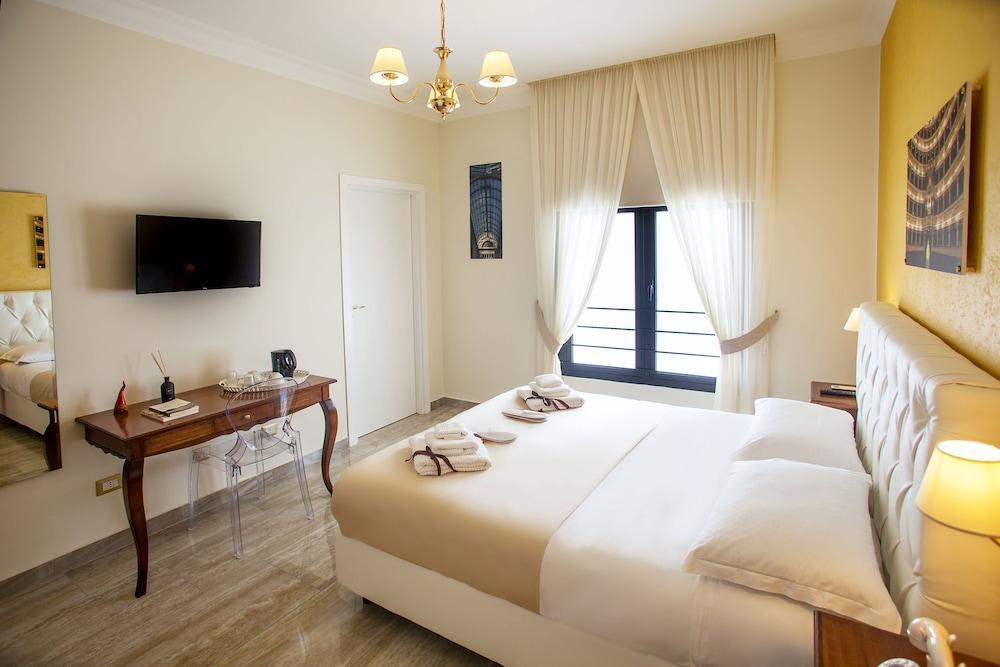 Neapolitantrips Hotel Екстер'єр фото
