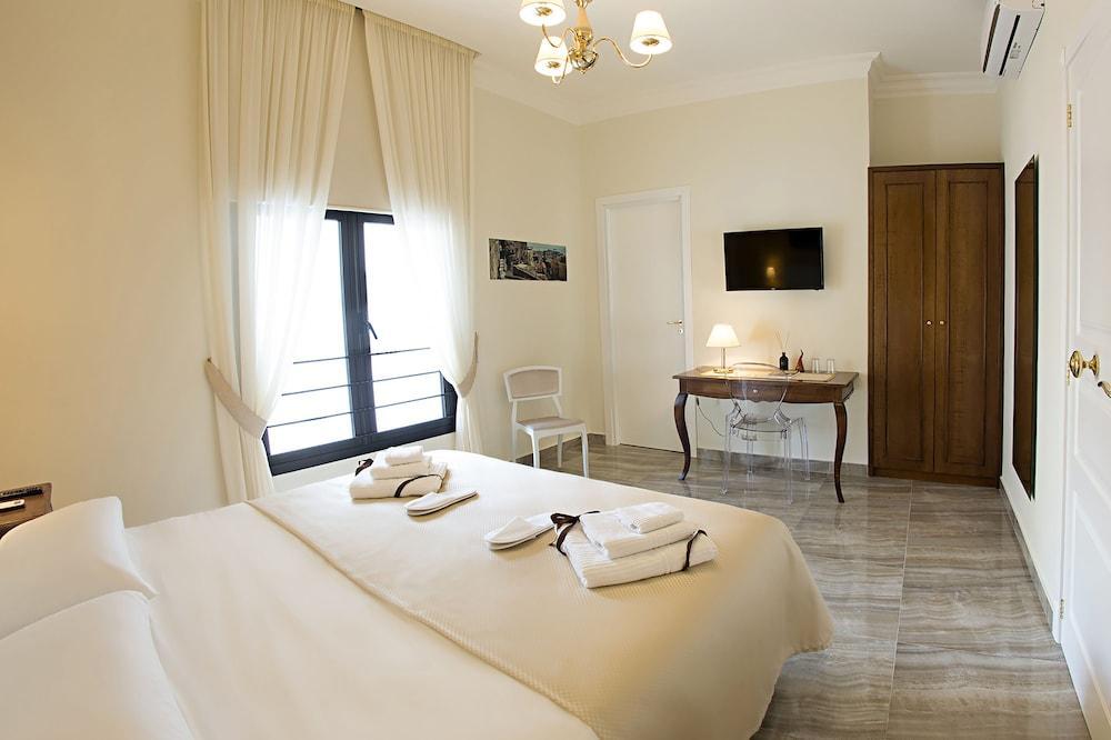 Neapolitantrips Hotel Екстер'єр фото