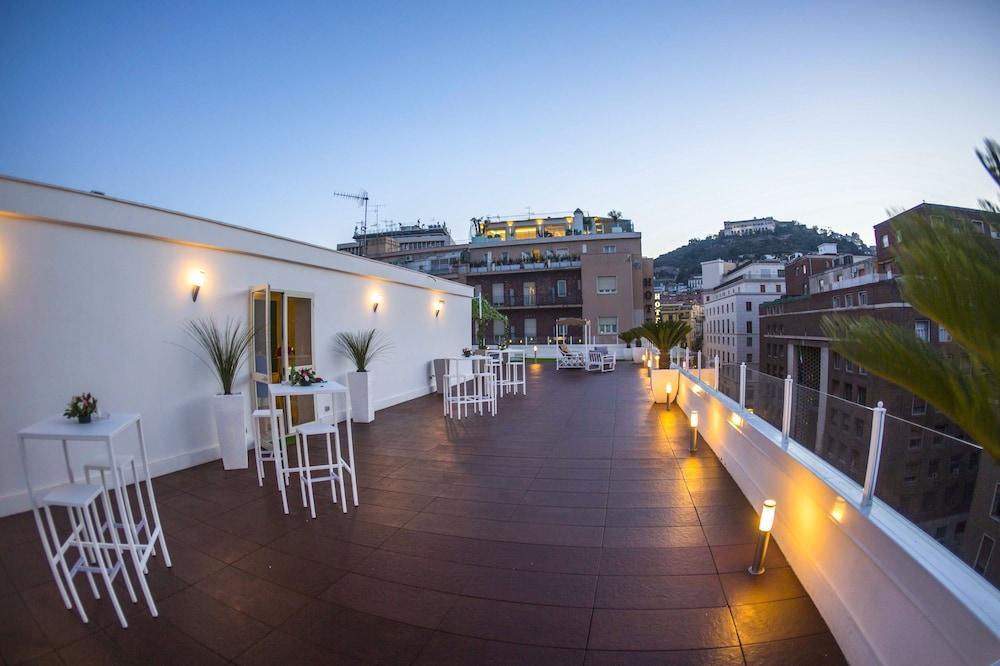 Neapolitantrips Hotel Екстер'єр фото